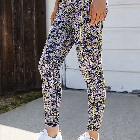Free People Ankle Length Eden Printed Leggings - Picture 3 of 5